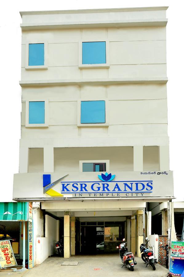 Ksr Grands Hotel Tirupati Exterior foto